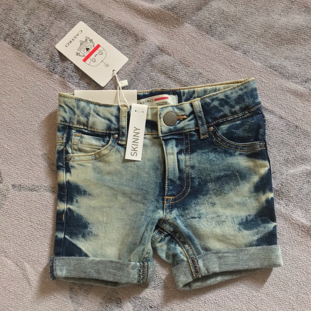 NWT, 2-3y Castro Jean shorts